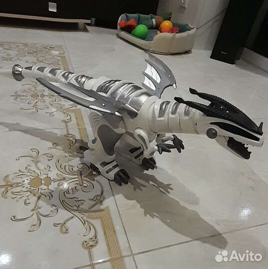 Интерактивный робот динозавр