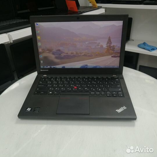 Lenovo x240 i3-4010U/4GB/120gbssd/Intel HD