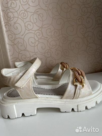 Босоножки 36 размер