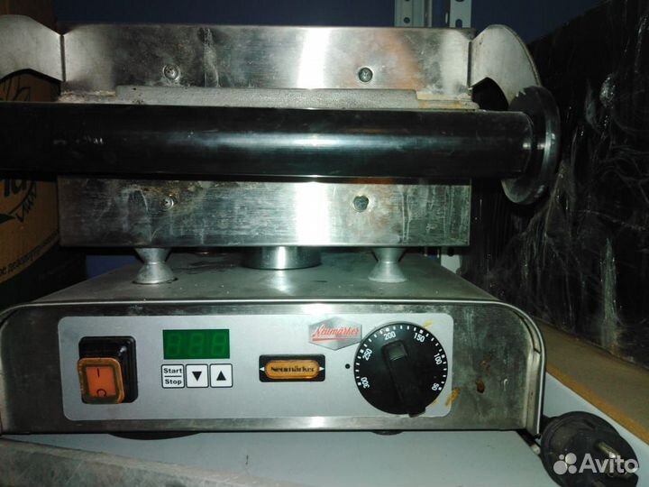 Вафельница