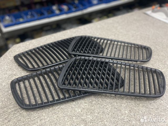 Вставки в решетку радиатора Волга Газ-3110 к-т купить в Москве ГАЗ ...