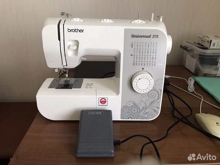 Швейная машина Brother