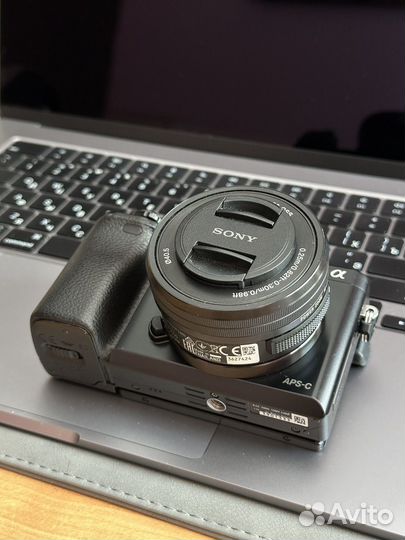 Компактный беззеркальный фотоаппарат sony a6000