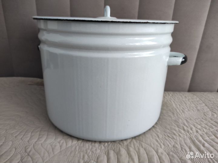 Эмалированный бак кастрюля СССР 24 л