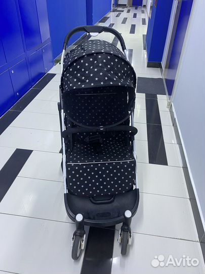 Прогулочная коляска yoya plus