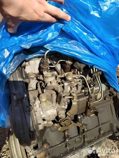 Продам двигатель R2