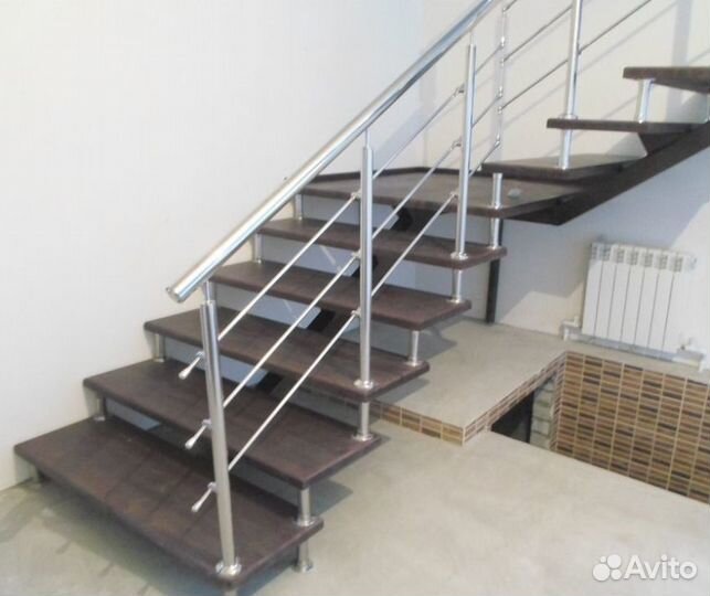 Металлокаркас Лестницы на Монокосоуре в Дом