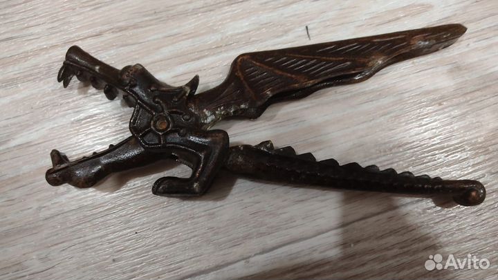 Орехокол дракон СССР