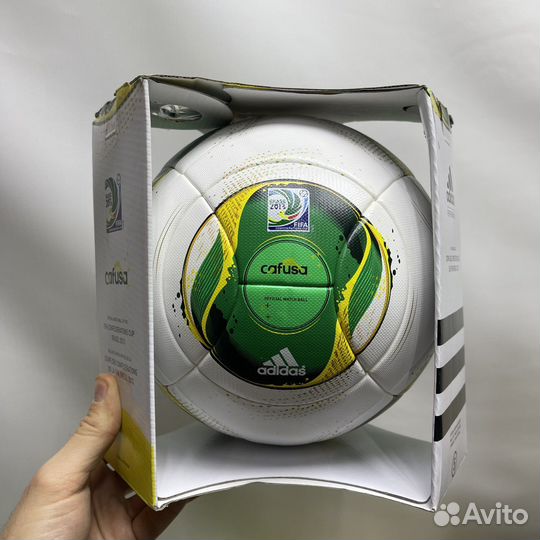 Проф. футбольный мяч Adidas Cafusa Z19458