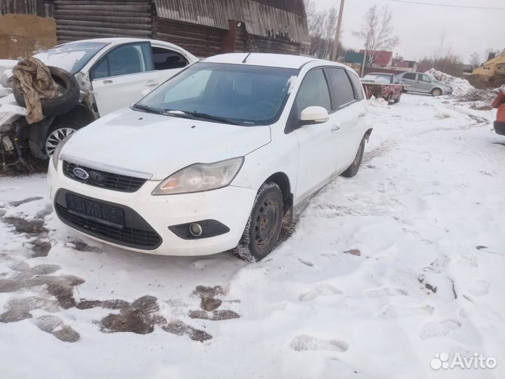 Суппорт задний левый Ford Focus 2