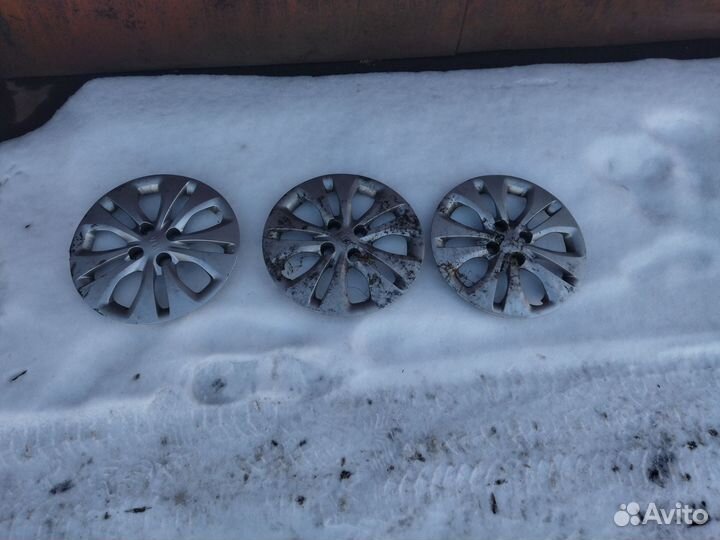 Колпаки на колеса