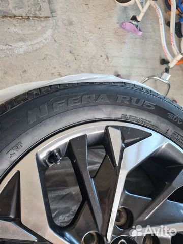 Nexen N'Fera RU5 215/60 R17