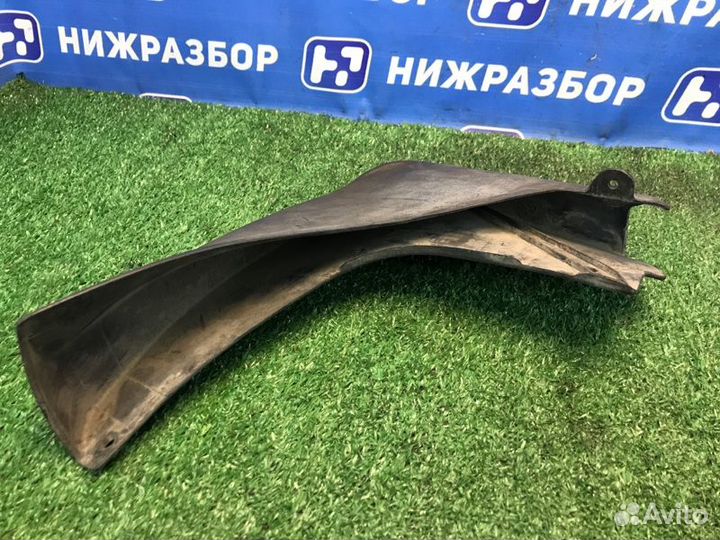 Брызговик задний правый Peugeot 3008 P84 1.6T