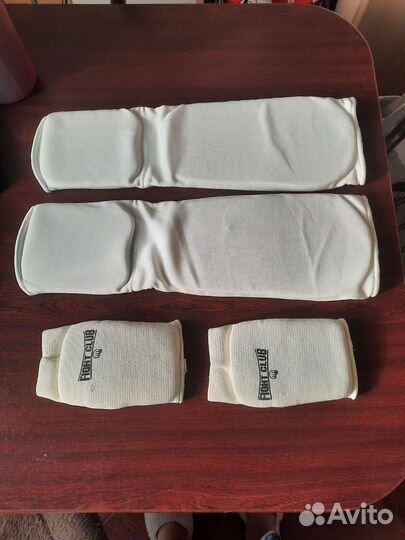 Защита для каратистов, на руки и на ноги