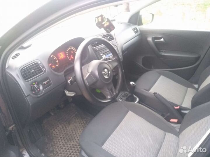 Volkswagen Polo 1.6 МТ, 2011, 173 190 км