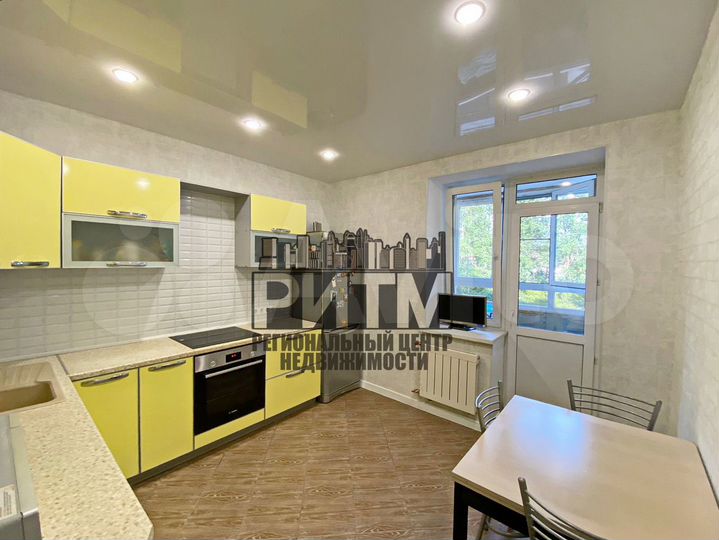 2-к. квартира, 69,3 м², 2/12 эт.