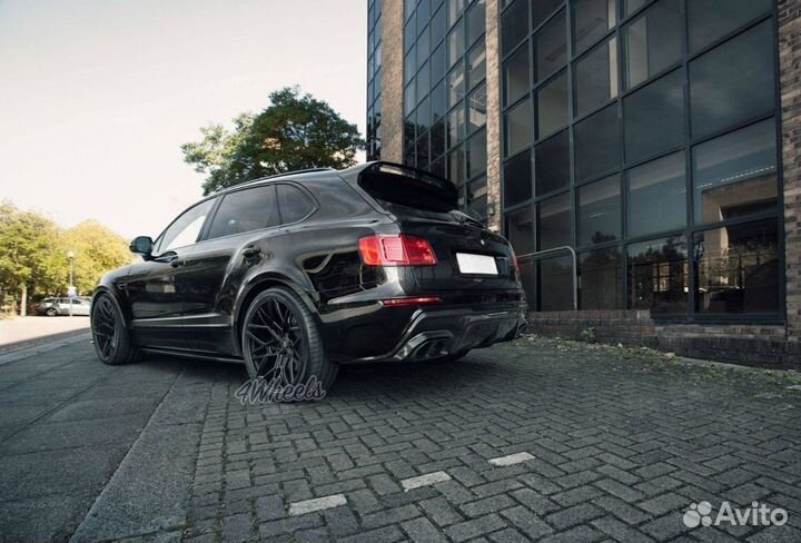 Кованые диски Bentley Bentayga R24