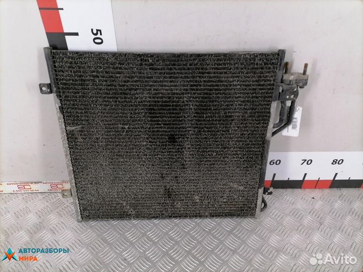 Радиатор кондиционера Jeep Liberty 2003 05183560AC