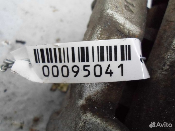 Суппорт передний правый Volvo V60 1 (FW,FZ)