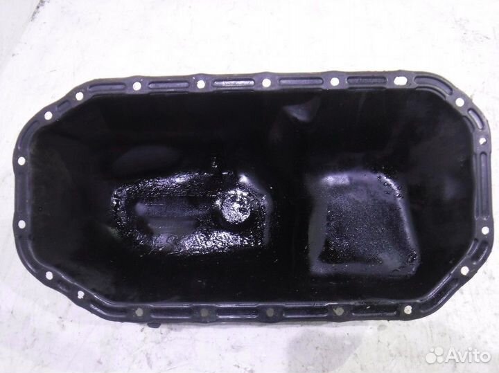 Поддон двигателя