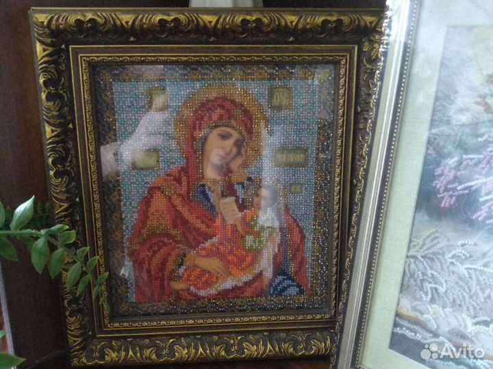 Картины и иконы вышитые бисером