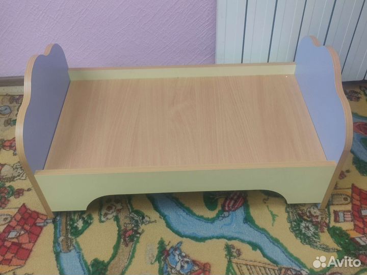 Кровать для кукол