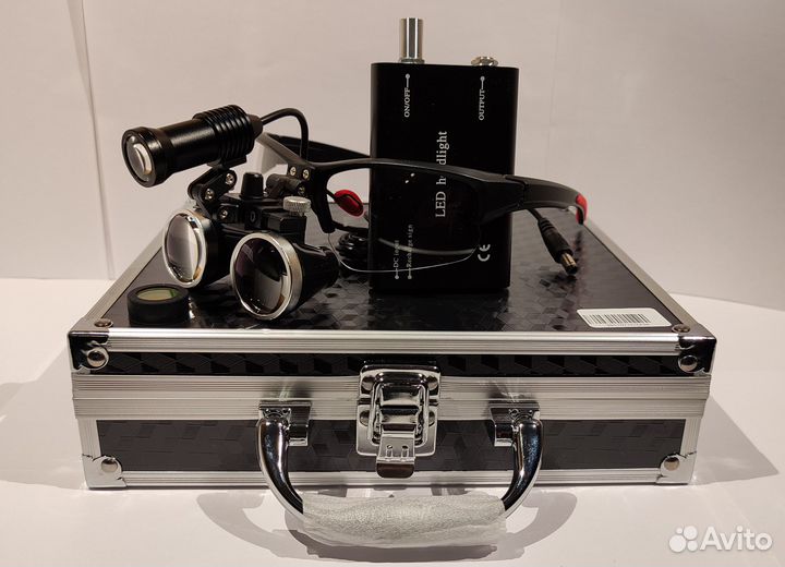 Бинокуляры 3.5х + свет 5w + алюминиевый кейс