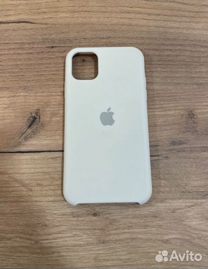Чехлы для iPhone 11 черн, бел, роз
