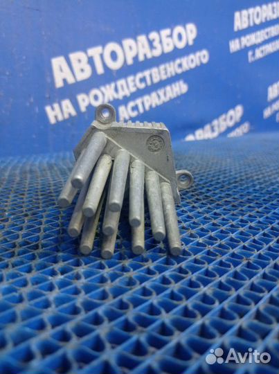 Резистор печки Bmw E46 седан M52B25 2000