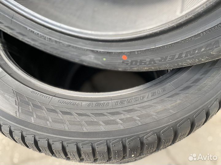 Yokohama W.Drive V905 275/45 R21 и 315/40 R21 V
