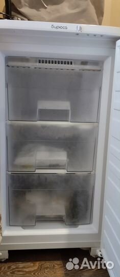 Продам морозильник 