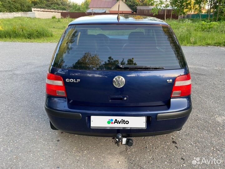 Volkswagen Golf 1.6 МТ, 2003, 220 500 км