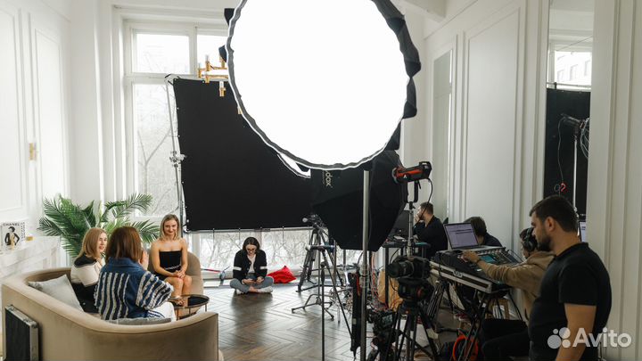 Видеосъемка лекций, интервью, 