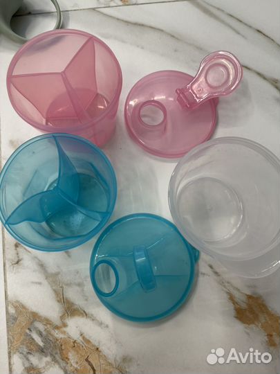 Контейнер дозатор для хранения сухой смеси