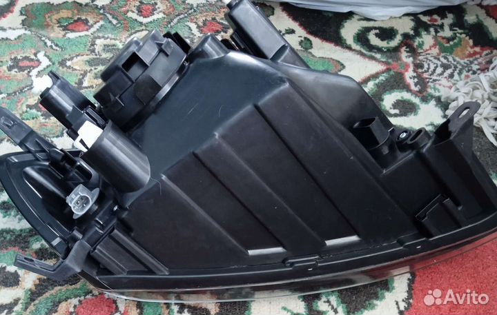 Фары на авто лада Гранта