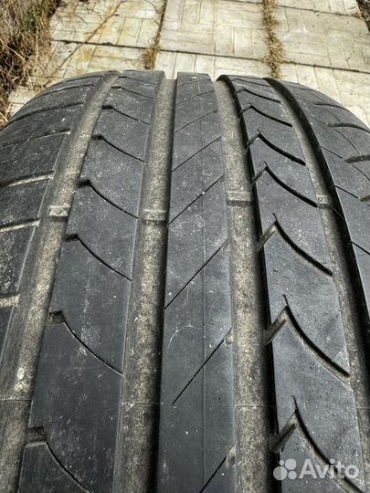 Goodyear EfficientGrip 255/45 R20 и 285/40 R20