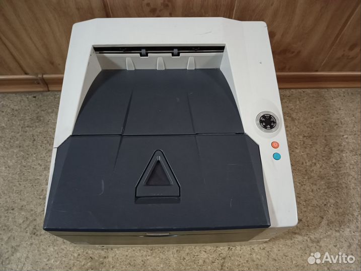 Принтер Kyocera ecosys P2135d