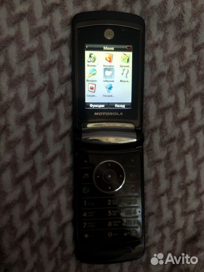 Телефон Motorola