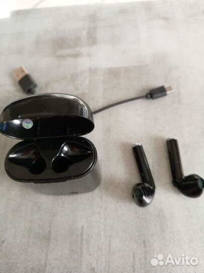 Беспроводные наушники 2 набора