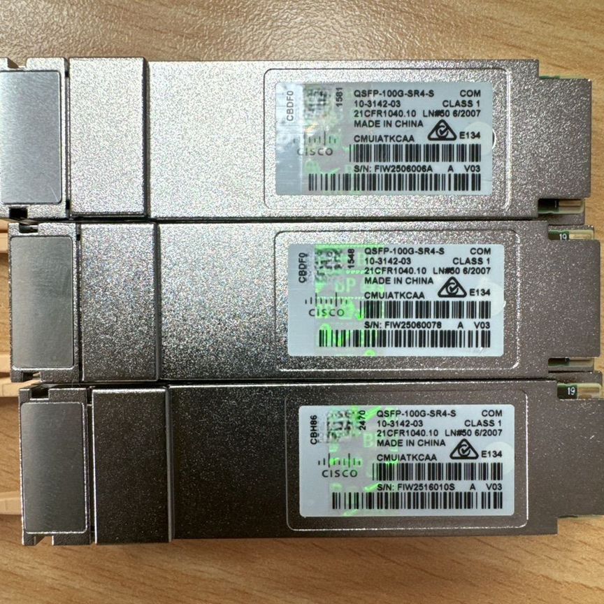 [QSFP-100G-SR4-S] Cisco Оригинал С Голограммой Qsfp-100g-Sr4-S