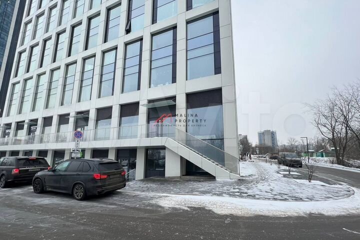 Сдам торговое помещение, 129 м²