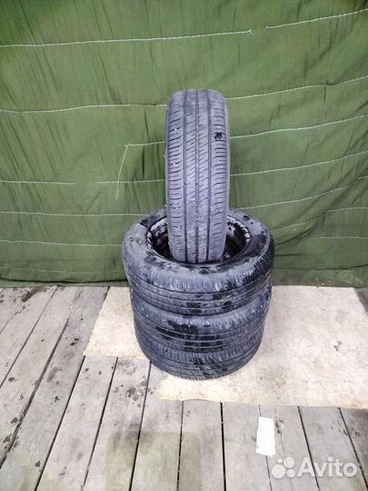 Goodyear EfficientGrip Eco EG02 185/60 R15