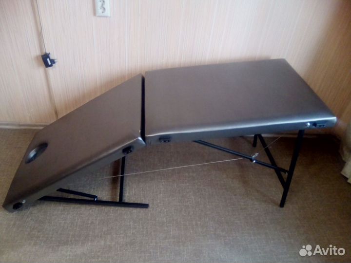 Массажный стол (кушетка)