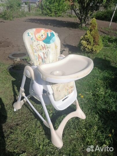 Стульчик для кормления