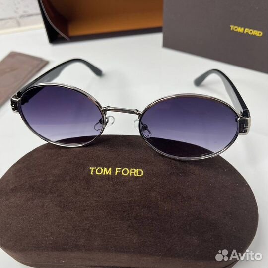 Солнцезащитные очки tom ford