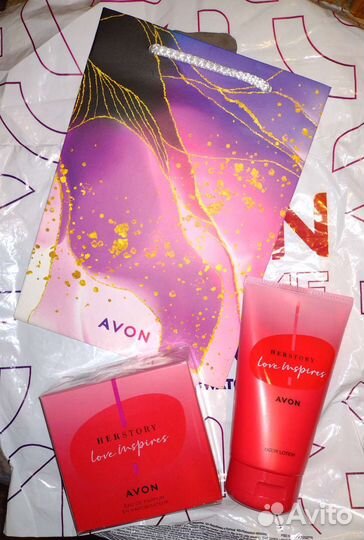 Женский подарочный набор HerStory Love Inspires