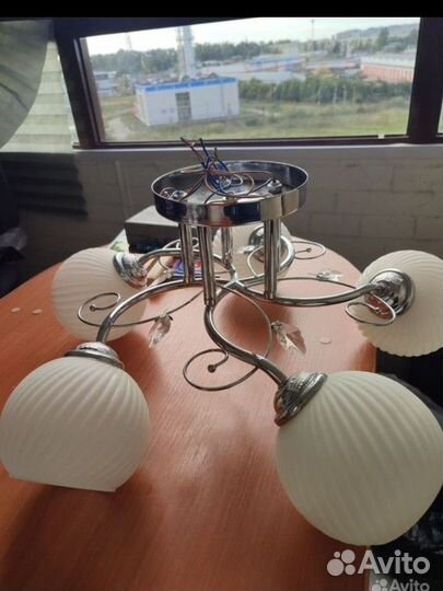 Люстра потолочная