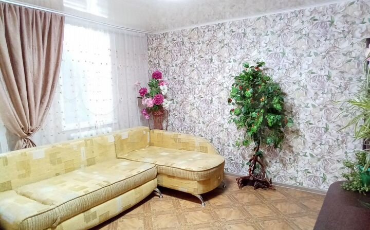 Дом 48 м² на участке 2 сот.