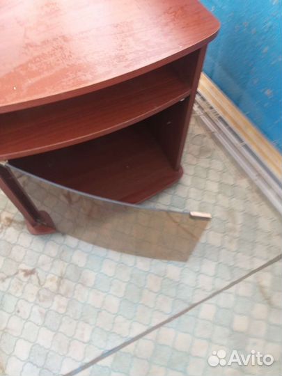 Тумба под телевизор