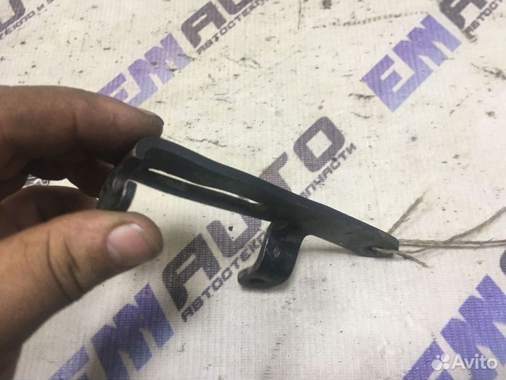 Планка натяжения ремня генератора Киа Церато